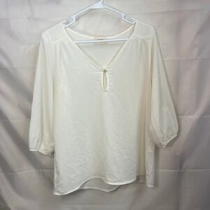 Everly women's cream button v-neck neutral basic blouse business casual‎ small